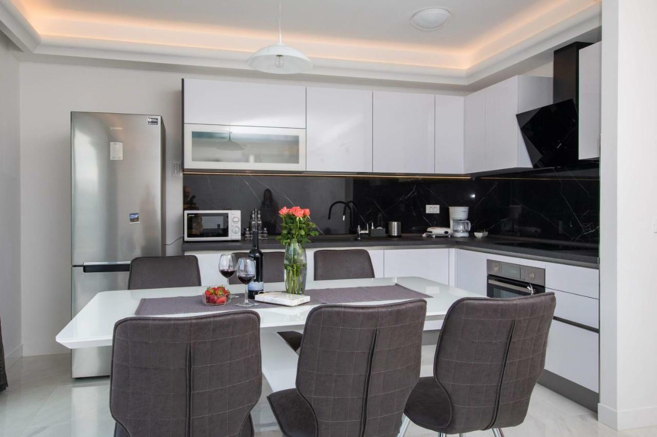 Apartment The First Дубровник Екстер'єр фото